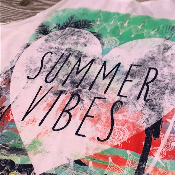Summer Vibes Tank - Picture 3 of 4